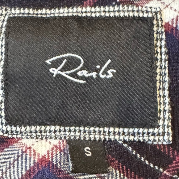Rails Hunter Button Down Flannel, Size S - Picture 3 of 5